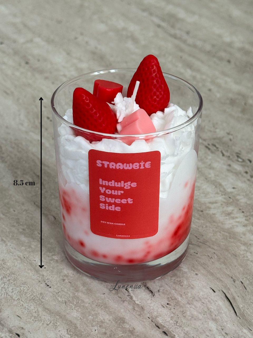 Strawbie – Meyve Kokulu El Yapımı Soya Mum