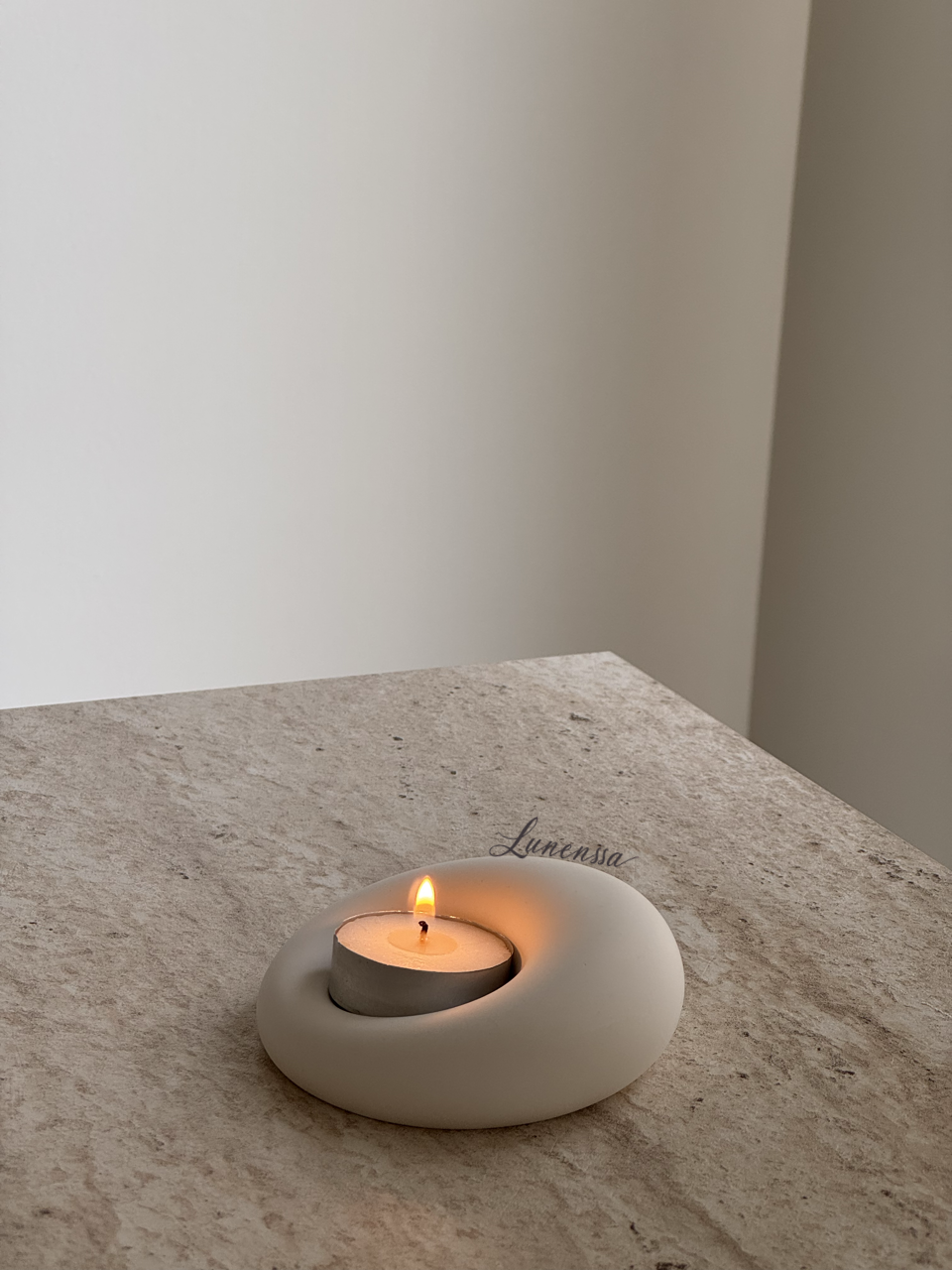 Modern Düzensiz Formda Tealight Mumluk - Takı Standı