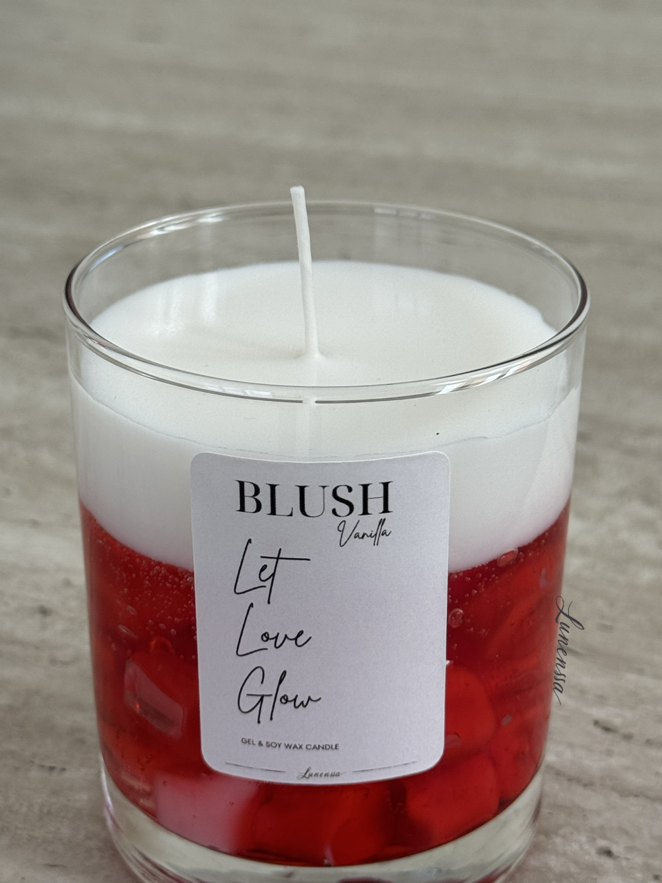 Blush – Kalpli Vanilya Kokulu El Yapımı Jel & Soya Mum