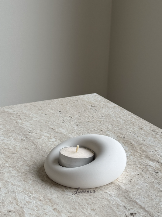 Modern Düzensiz Formda Tealight Mumluk - Takı Standı