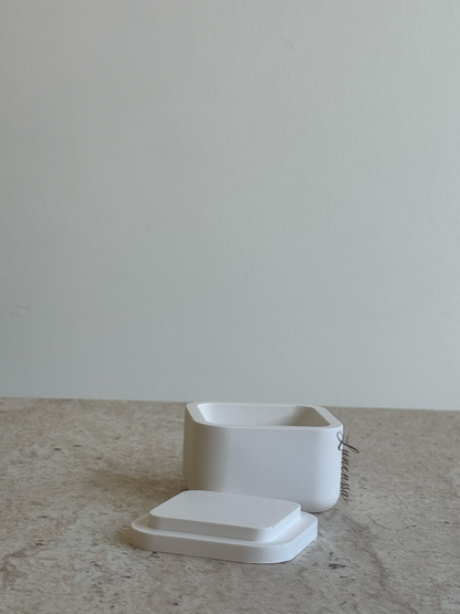 Kapaklı Minimal Dekoratif Kutu